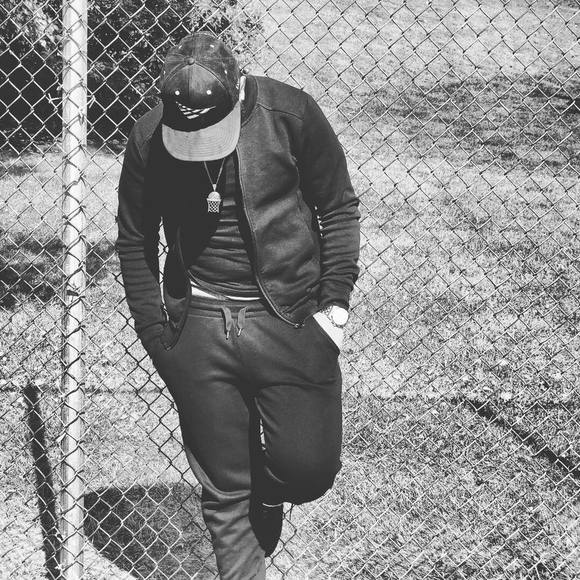 Meet your Posher, Devin - Picture 1 of 1